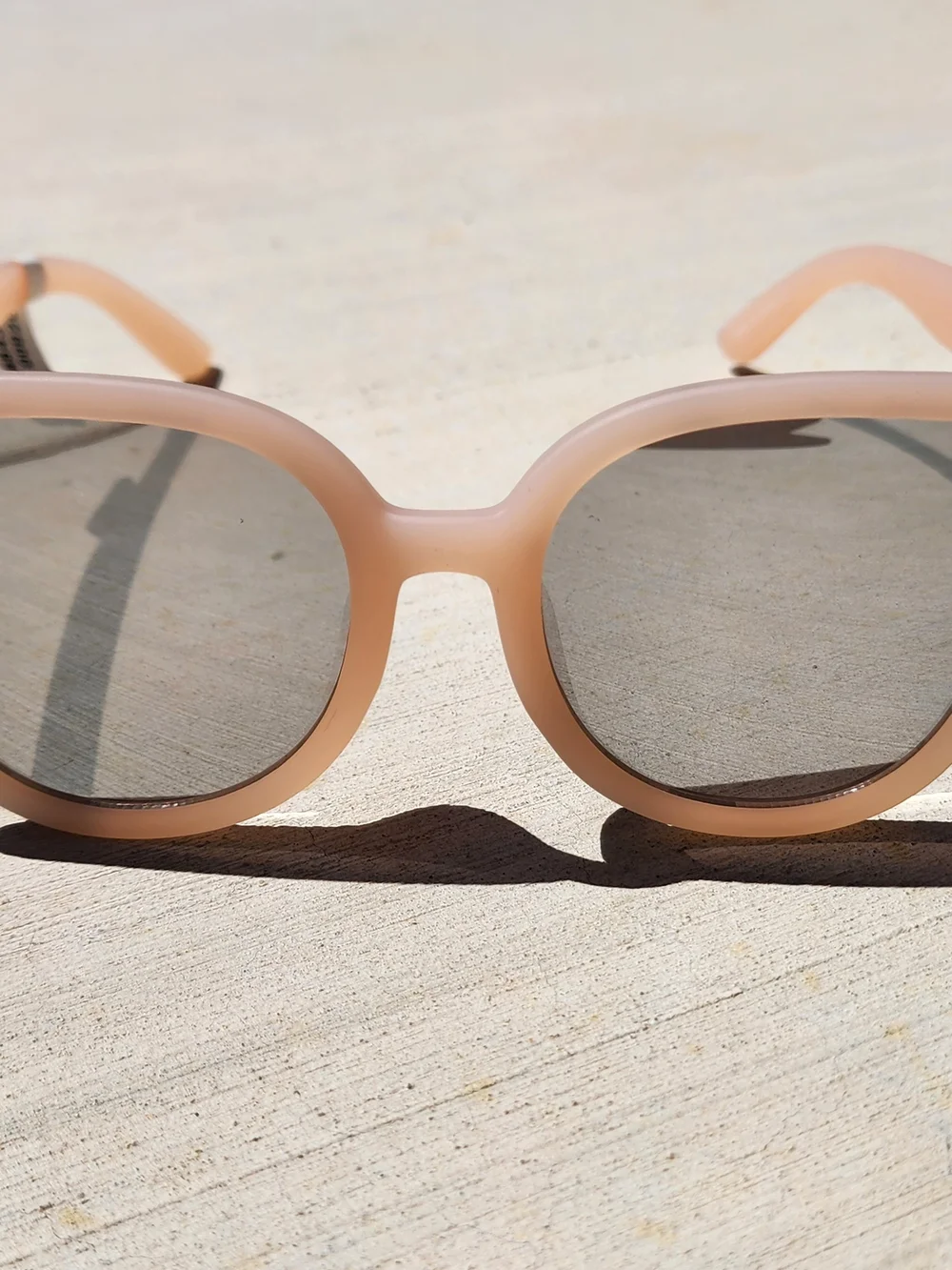 Quay Australia Blush Round Sunglasses